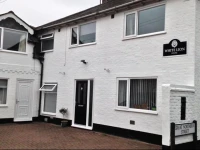 White Lion Guest House 