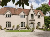Woodside House 