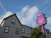 Rossmore Hotel 