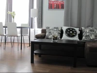Wentworth Apartment 