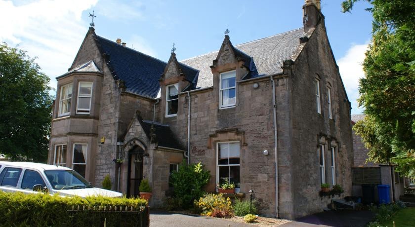 Ardmeanach House B&B 