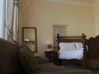 Vernon Guesthouse 