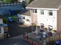Southfork Villa Guesthouse 