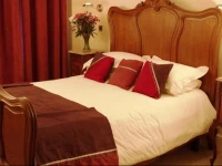 Jolyons Boutique Hotel 