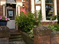 No 1 Guest House 