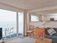 Flat 6 Quay West 