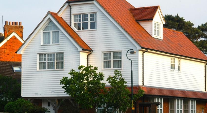 The Corner House Saltwood 