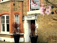 The Ambassador Heathrow Hotel 