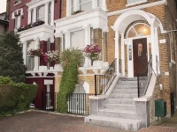 Lampton Guest House 