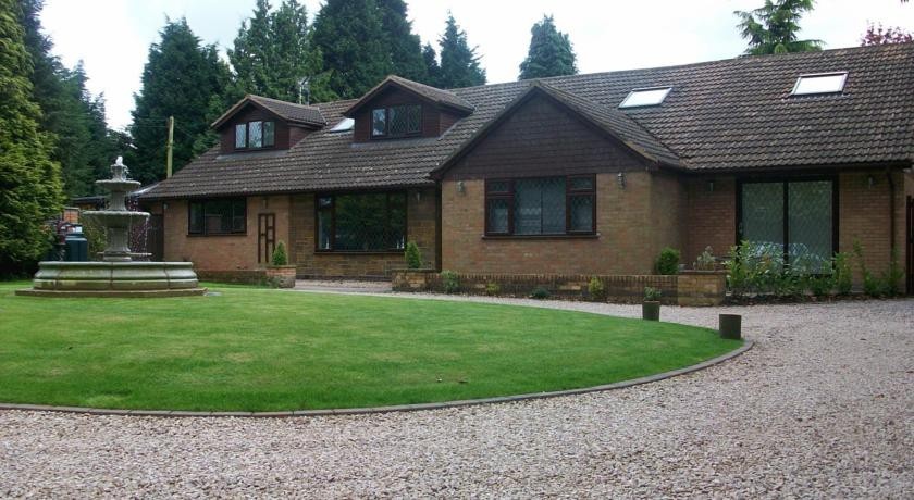 Barncroft Luxury Guest House 