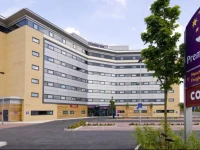 Premier Inn Manchester Airport Runger Lane North 