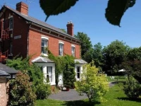Hopbine House 
