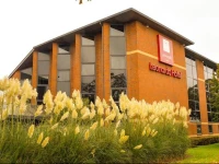 Leonardo Hotel London Heathrow Airport 