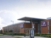 Premier Inn London Heathrow Airport - Bath Road 