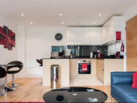 Camstay Riverside 