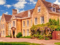 Barton Hall Hotel 