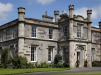 Tour House Bed & Breakfast 