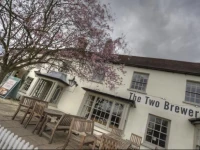 Two Brewers Hotel by Good Night Inns 