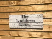 Lakeside Town Farm 