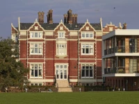 Wivenhoe House Hotel 