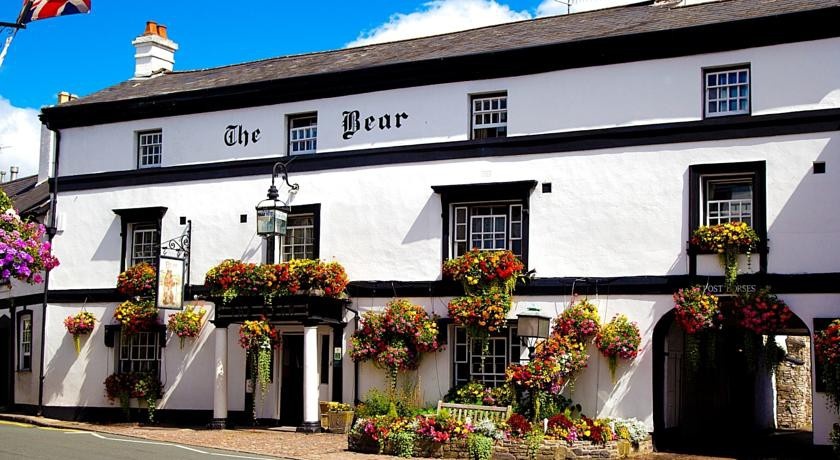 Bear Crickhowell 