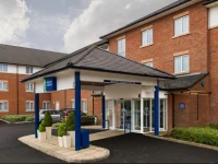 Holiday Inn Express London Gatwick Crawley 