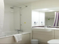 Premier Inn London Gatwick Airport - Manor Royal 
