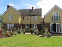 Newmans Lodge 