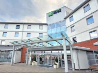 Holiday Inn Express Leigh - Sports Village 