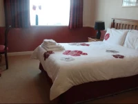 Woolaston Inn 