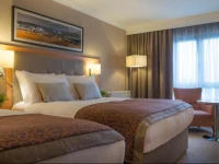 Clayton Hotel, Leeds 