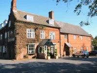 The Castle Hotel by Good Night Inns 