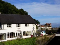 The Lyn Valley Hotel 