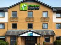 Holiday Inn Express Swansea East 