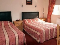 Coastal Park Accommodation & Grill 