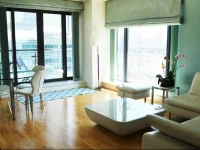 Canary Wharf Waterfront Apartments 