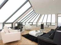 Chelsea Bridge Apartments 