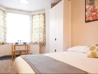 United Lodge Hotel and Apartments 