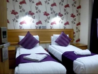 Cardiff Hotel 