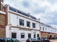 Dockside Hotel 