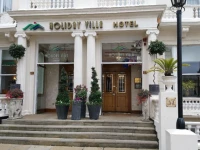 Holiday Villa Hotel 