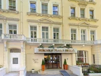 Norfolk Plaza Hotel 