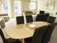 Zen Apartments - Meridan Place 