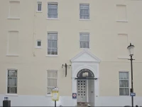 Earls Court Hotel 