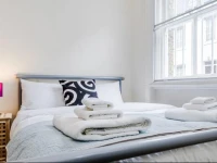 2 Bedroom in Baker Street 