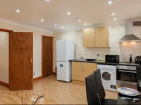 Bigland Apartments 