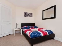 Camden Town Apartments 