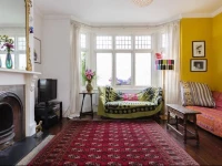 Four Bedroom Family Home in Buckingham Palace 