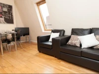 Holiday Home London 5106 