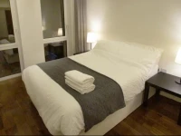 One Bed Apartment - Battersea 